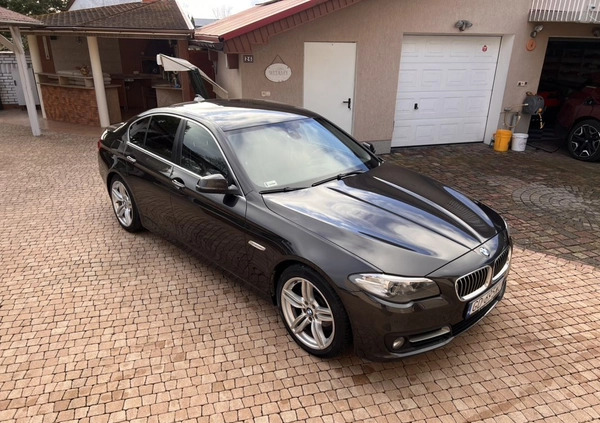 BMW Seria 5 cena 59999 przebieg: 225000, rok produkcji 2014 z Darłowo małe 631